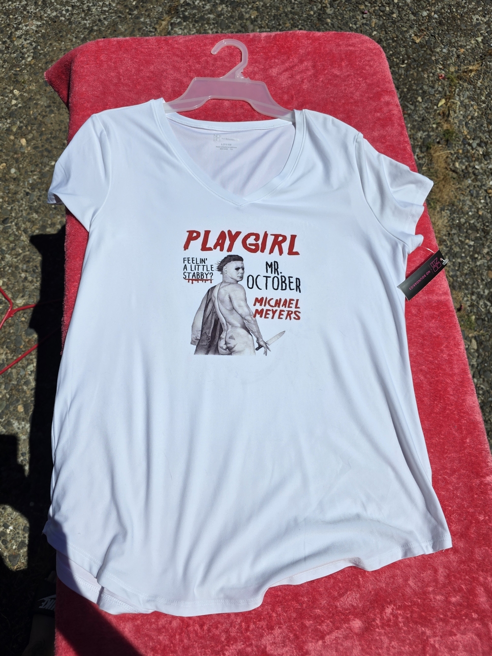 No Boundaries White V-Neck Graphic Tee with Red Print